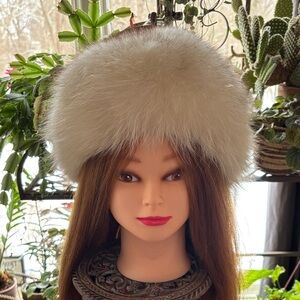 Elegant White FOX Fur Hat